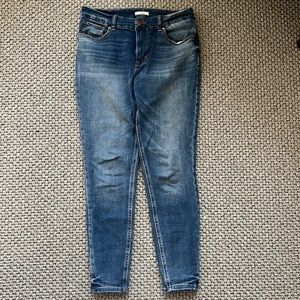 Maurice’s denim in great condition skinny jeans size medium short